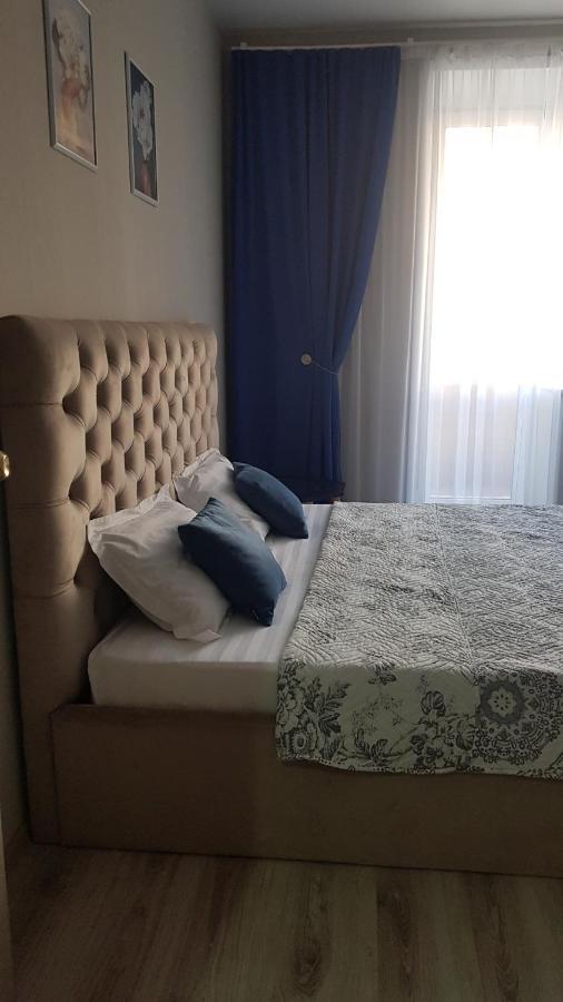Трц Kostanay Plaza Apartment Ngoại thất bức ảnh